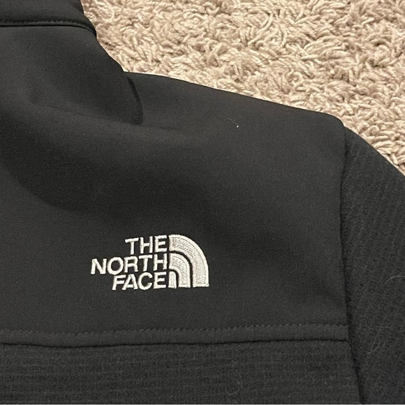 The North Face Fleece & Nylon Fabric Performance Block Jacket - Picture 5 of 16